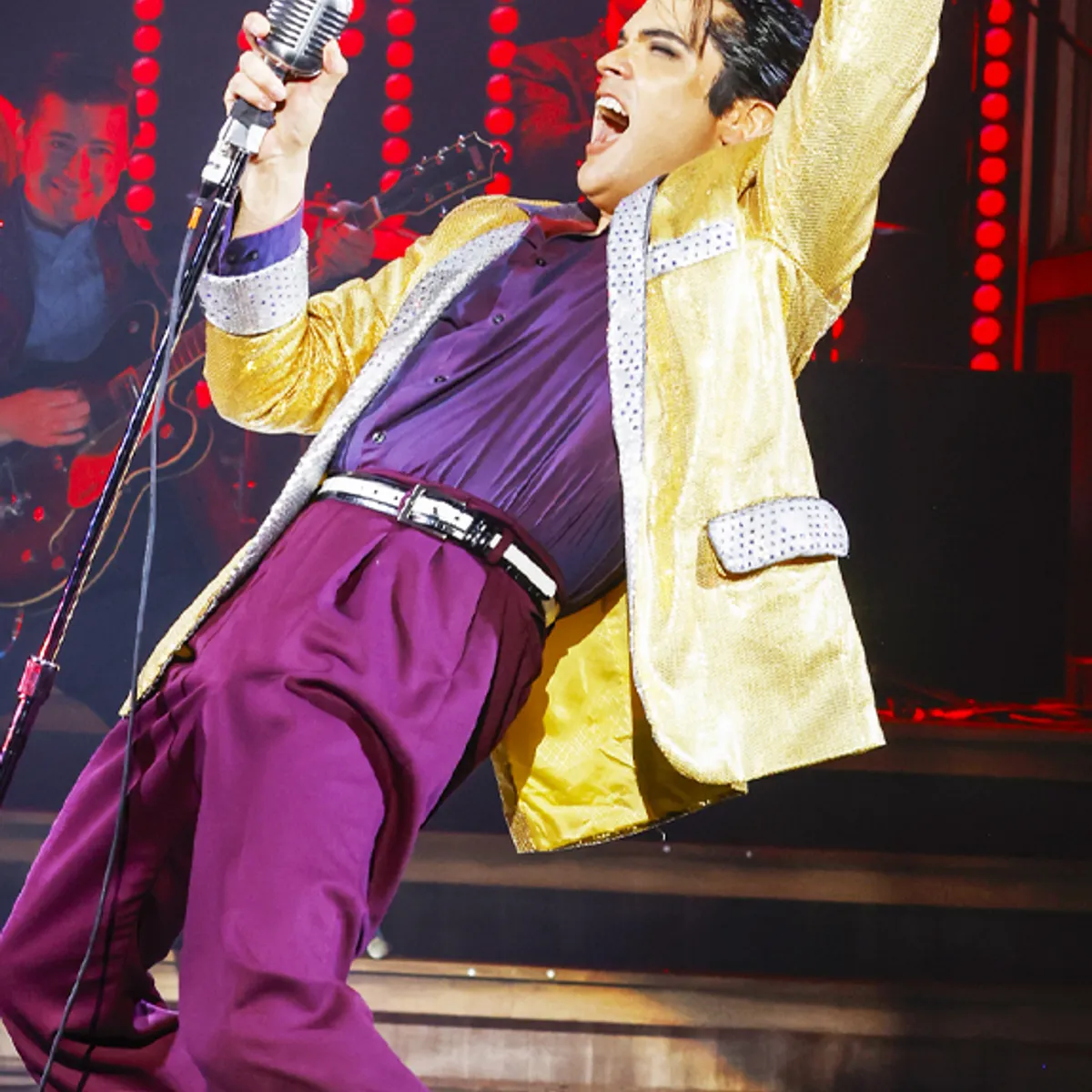 Evolution of Elvis: starring Daniel Durston – A Tribute to Elvis Presley
