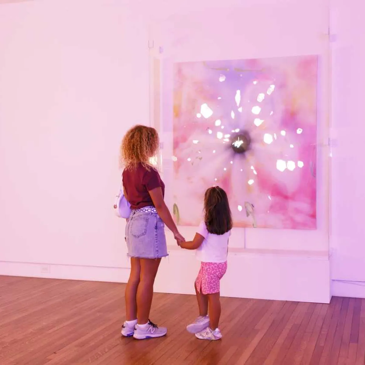Art Explorers: Learning to Look