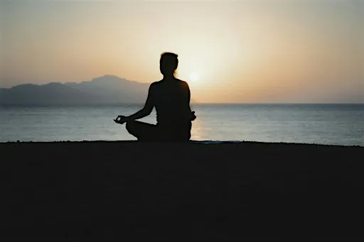 Full Moon Movement + Meditation on Palm Beach