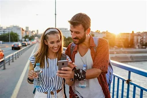 West Palm Beach Best Scavenger Hunt For Couples - SHOW LOVE (Date Night!)