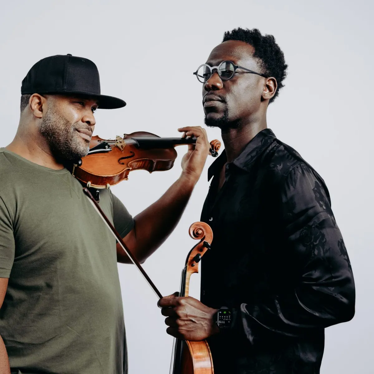 BLACK VIOLIN