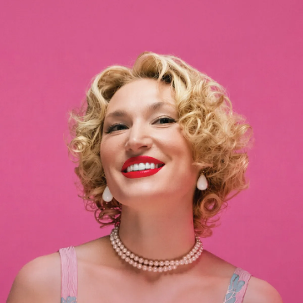 SPEND A DAY WITH DORIS DAY STARRING ALLYSON BRIGGS